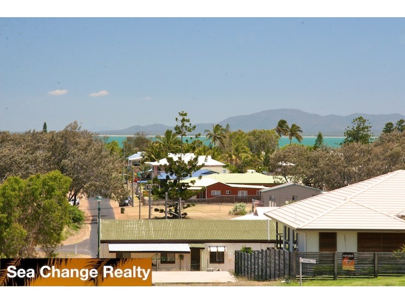 7 Doveshell Cresent, Emu Park QLD 4710