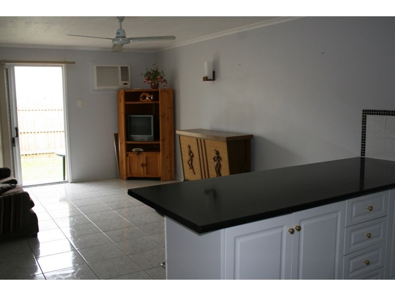 3/103 Hartley Street, Emu Park QLD 4710