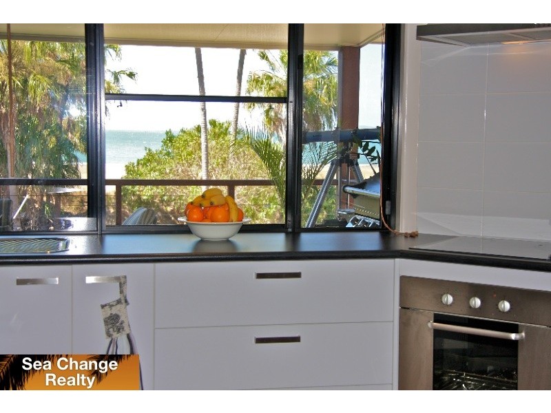 6 Coolwaters Esplande, Kinka Beach QLD 4703