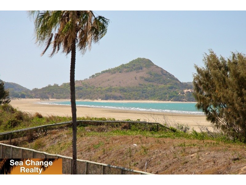 6 Coolwaters Esplande, Kinka Beach QLD 4703