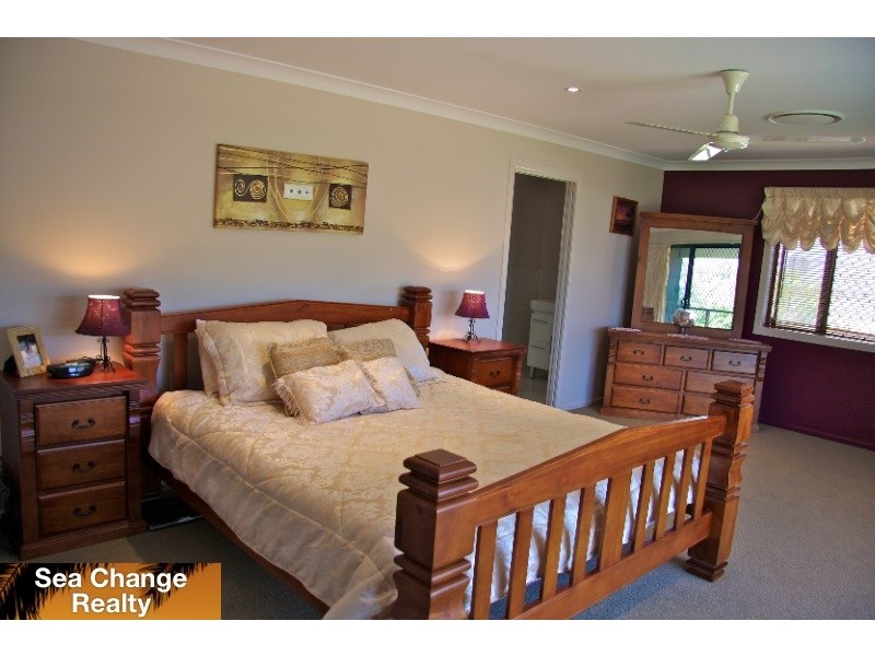 6 Coolwaters Esplande, Kinka Beach QLD 4703