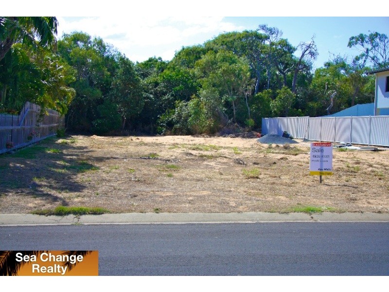 7 Coral Close, Emu Park QLD 4710