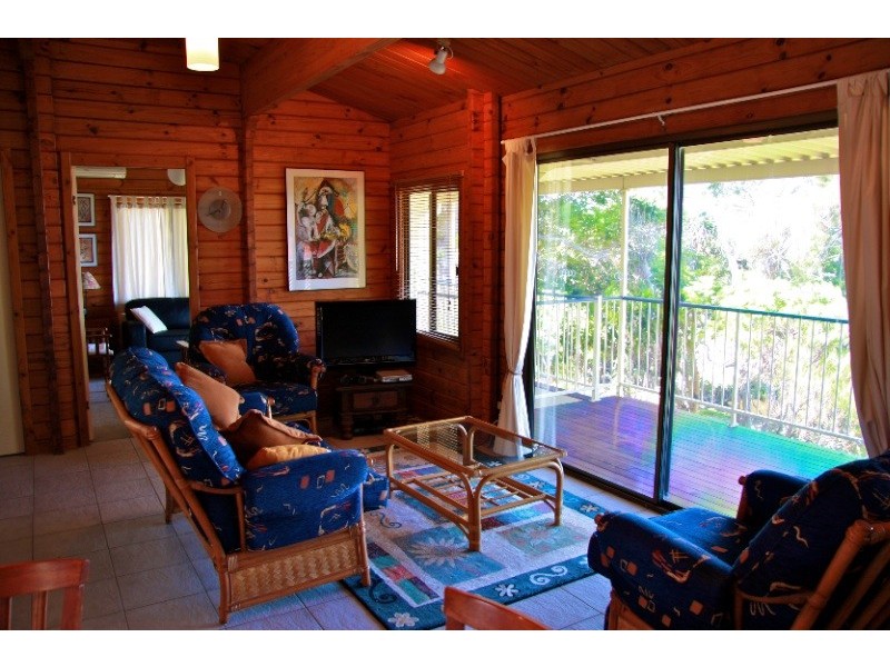 18 Reef Street, Emu Park QLD 4710