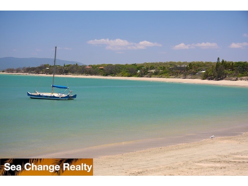17 Kennedy Street, Emu Park QLD 4710
