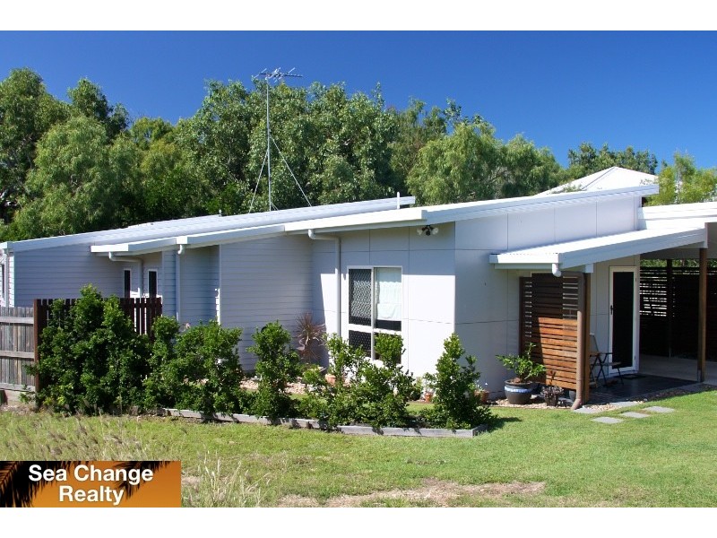 10 Eagle Place, Emu Park QLD 4710
