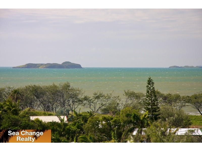 12  Thomas Street, Emu Park QLD 4710
