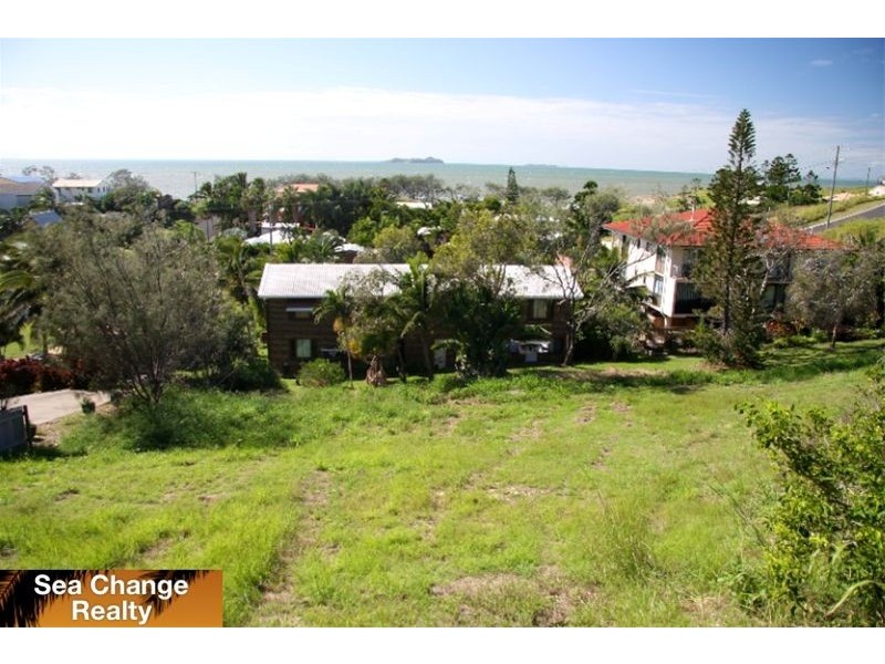 12  Thomas Street, Emu Park QLD 4710