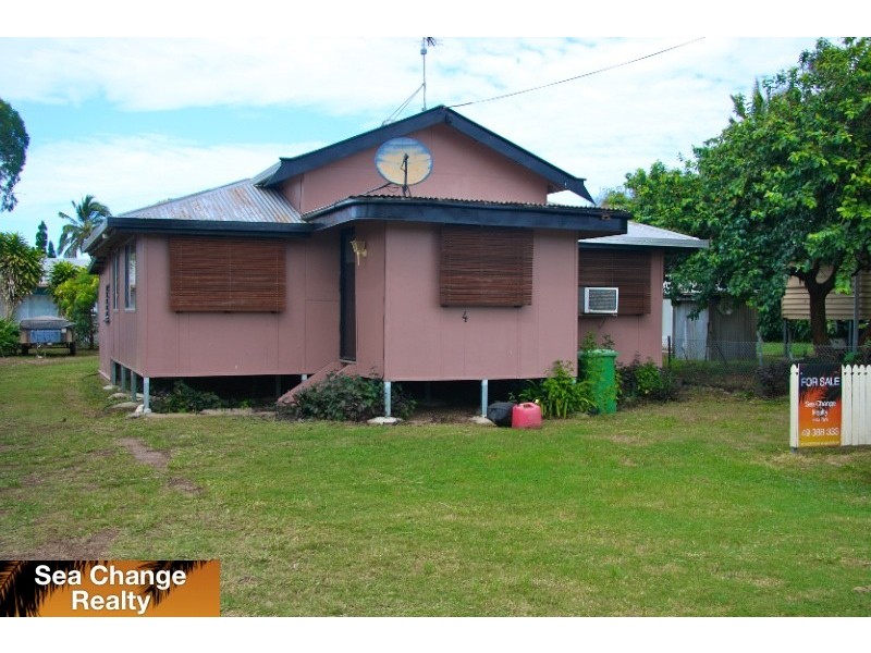 4 Dingwall Street, Keppel Sands QLD 4702