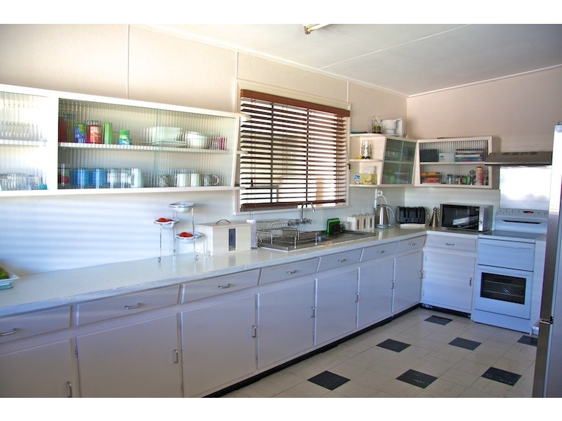 32 George Street, Emu Park QLD 4710