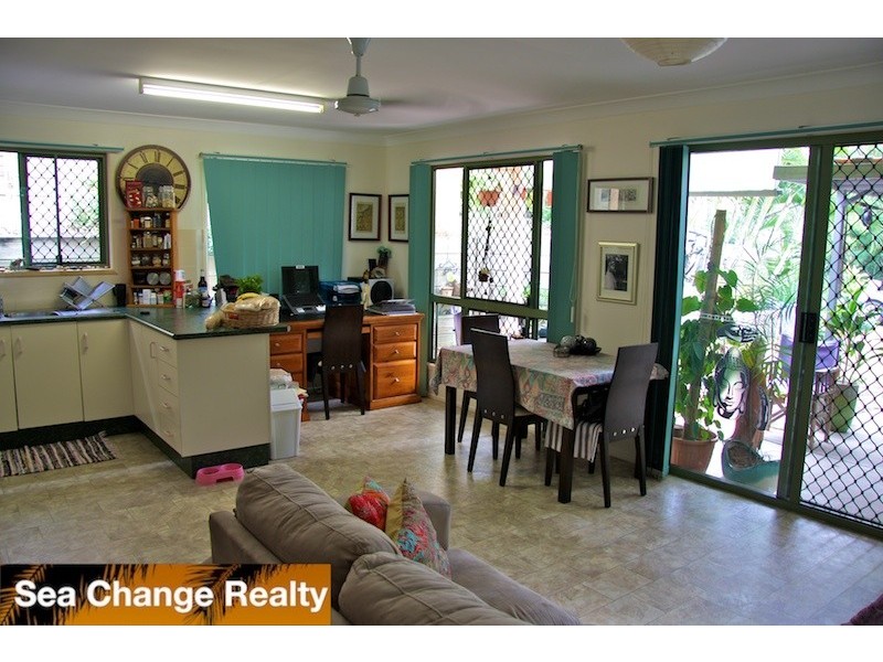 27 Sleeman Street, Emu Park QLD 4710