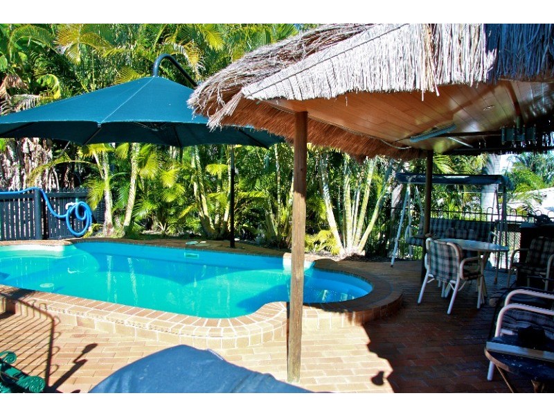 36 Thomas Street, Emu Park QLD 4710