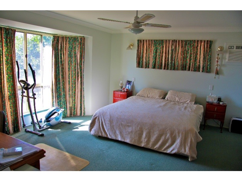 36 Thomas Street, Emu Park QLD 4710