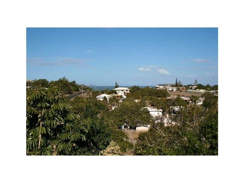 42 William Street, Emu Park QLD 4710