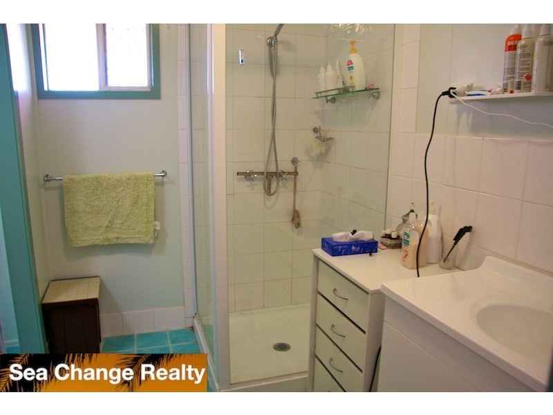 3/10 Arthur Street, Emu Park QLD 4710