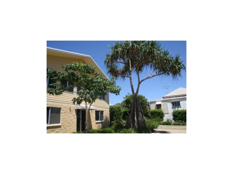 16 Pattison Street, Emu Park QLD 4710