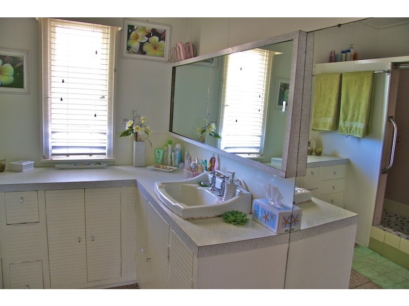 32 George Street, Emu Park QLD 4710