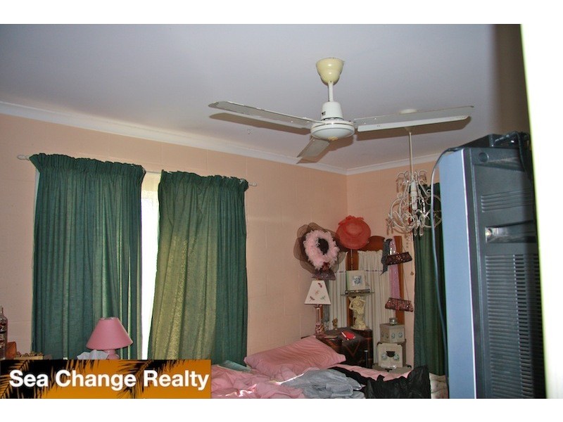 10 Giorgi Close, Keppel Sands QLD 4702