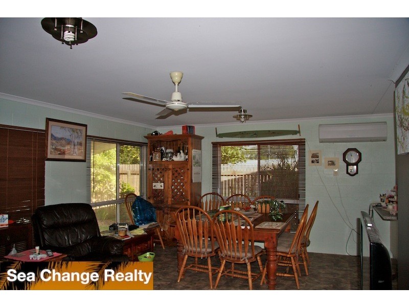 10 Giorgi Close, Keppel Sands QLD 4702