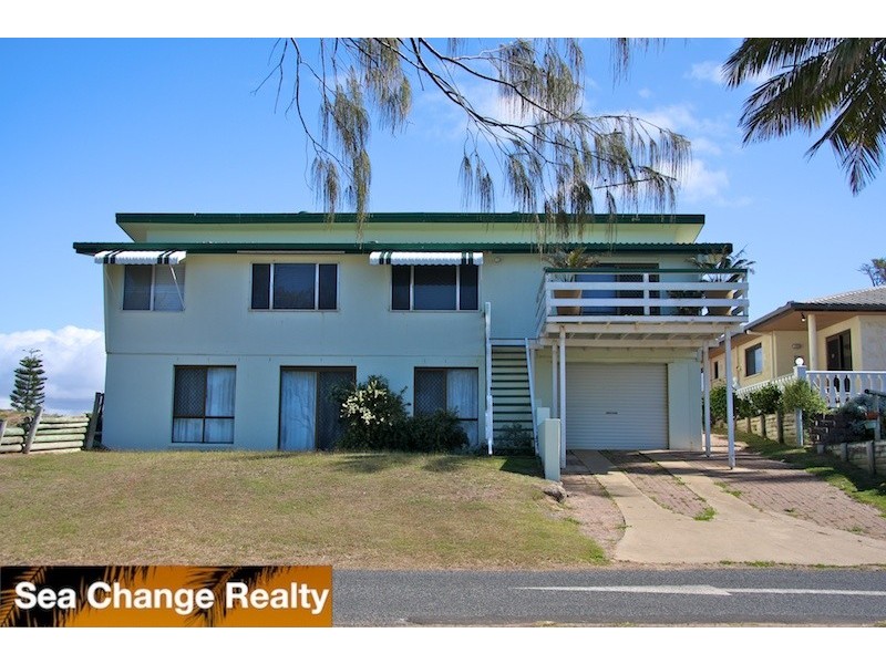 92 Schofield Parade, Keppel Sands QLD 4702