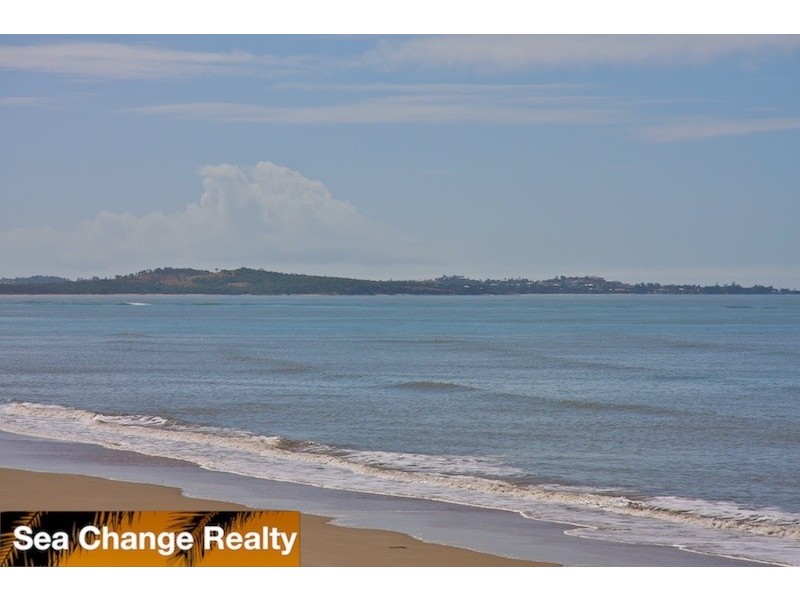 92 Schofield Parade, Keppel Sands QLD 4702