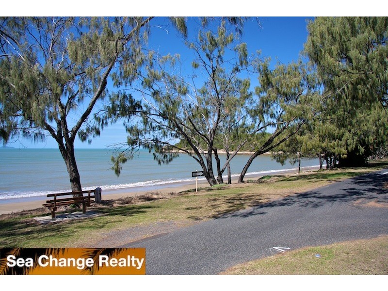 92 Schofield Parade, Keppel Sands QLD 4702