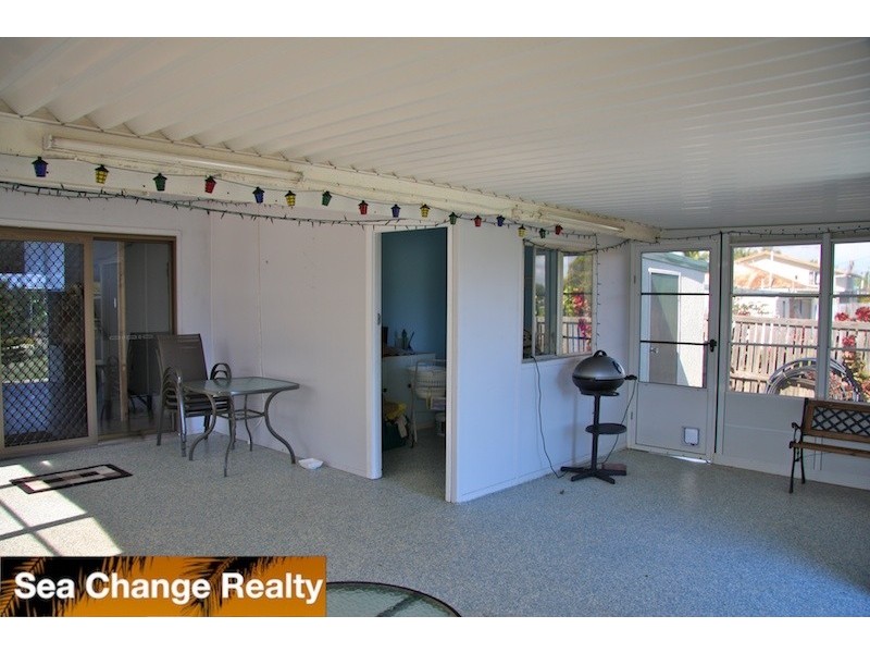 92 Schofield Parade, Keppel Sands QLD 4702