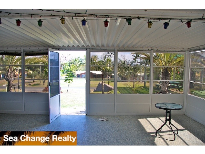 92 Schofield Parade, Keppel Sands QLD 4702