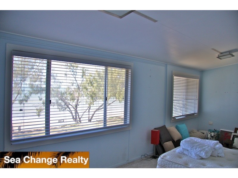 92 Schofield Parade, Keppel Sands QLD 4702