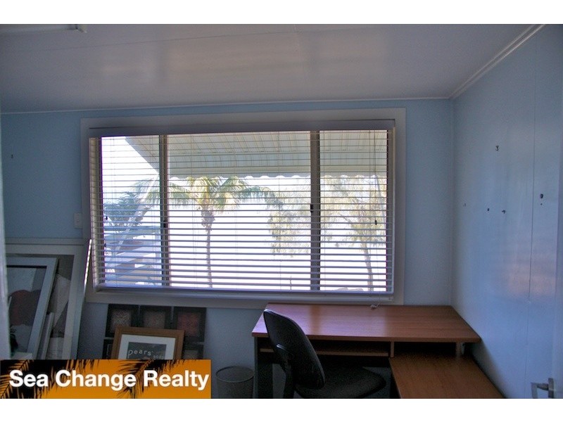 92 Schofield Parade, Keppel Sands QLD 4702