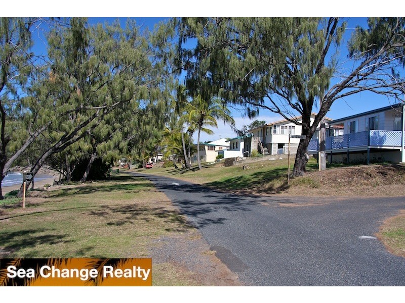 92 Schofield Parade, Keppel Sands QLD 4702