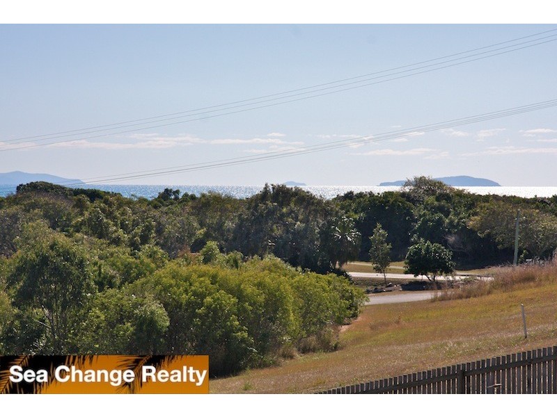 87 Bright Street, Emu Park QLD 4710