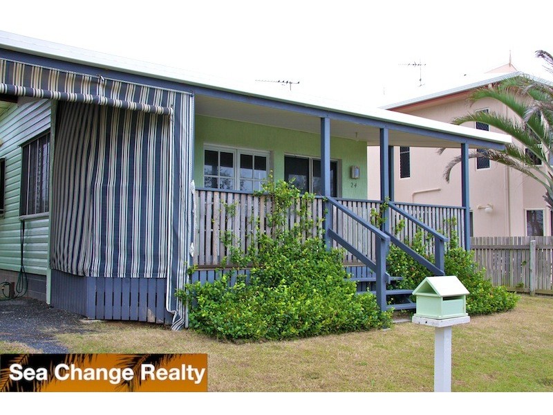 24 Esplande, Emu Park QLD 4710