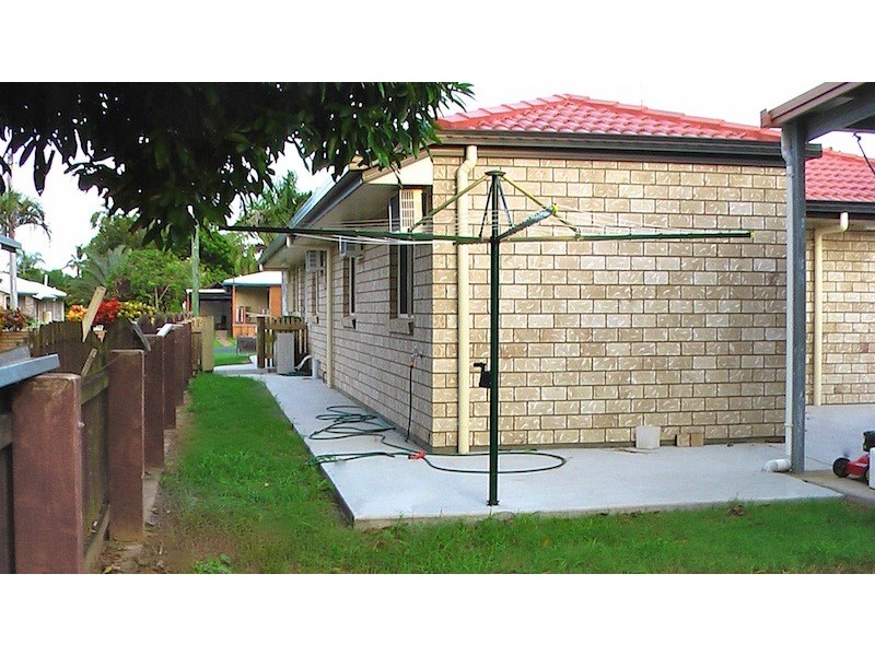 24 Limpus Avenue, Keppel Sands QLD 4702
