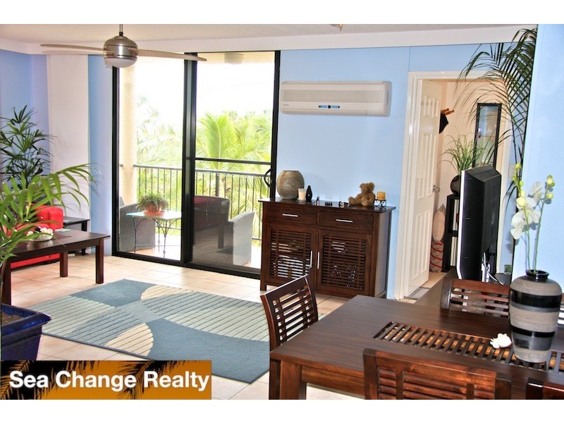 1/46 Ferguson Street, Emu Park QLD 4710