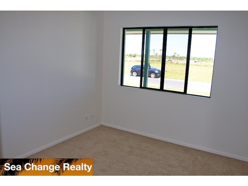 12 Timbers Beach Road, Emu Park QLD 4710