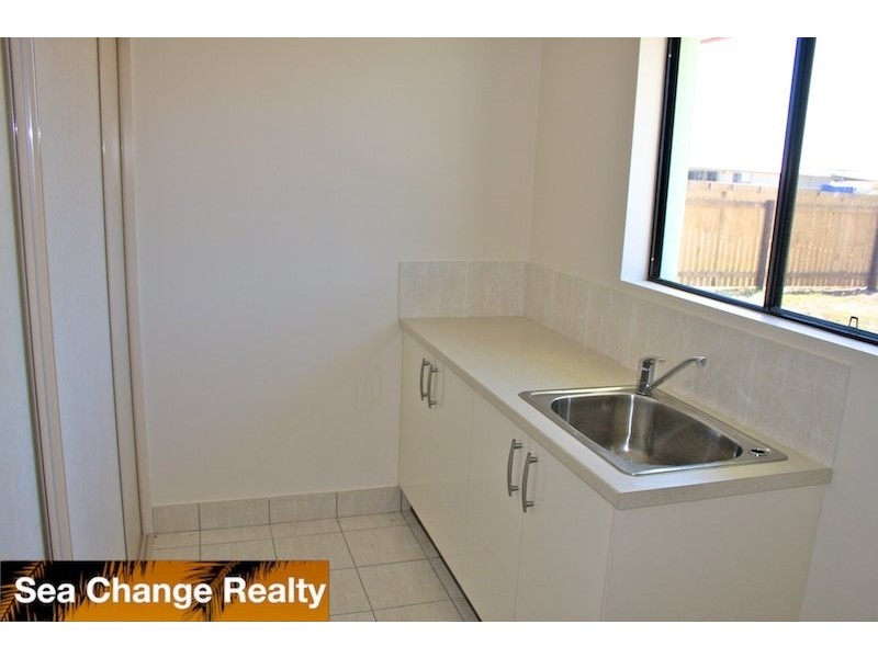 12 Timbers Beach Road, Emu Park QLD 4710