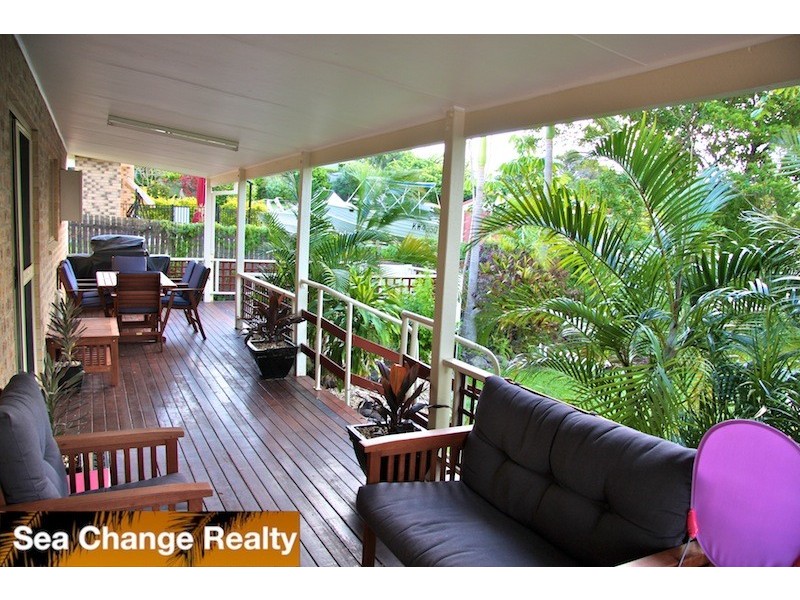 20 Larnach Street, Emu Park QLD 4710