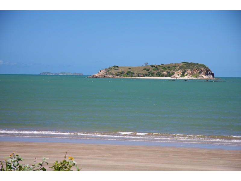 46 Reef Street, Emu Park QLD 4710