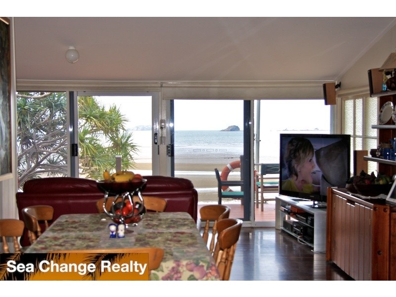 1 Sandy Lane, Emu Park QLD 4710