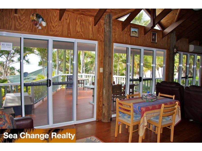 1 Sandy Lane, Emu Park QLD 4710