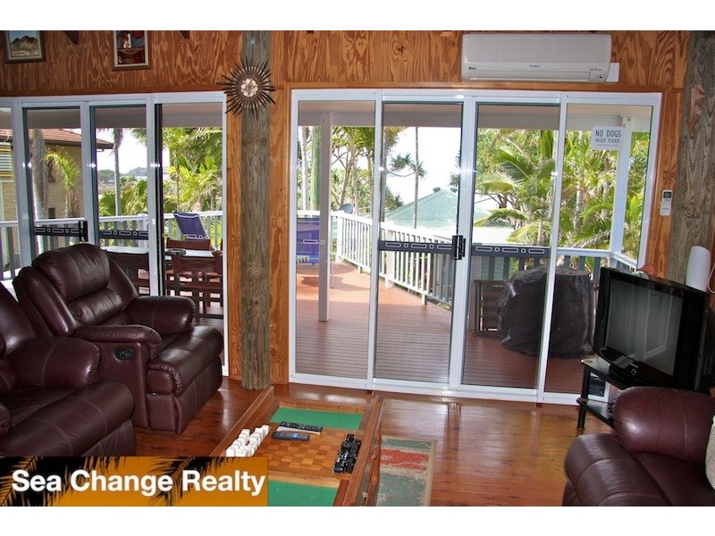 1 Sandy Lane, Emu Park QLD 4710