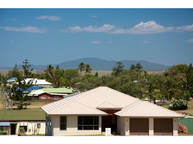 7 Doveshell Cresent, Emu Park QLD 4710