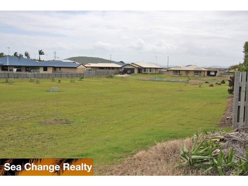 10 Patella Place, Emu Park QLD 4710