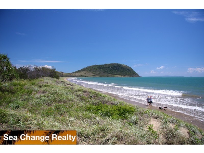 6 Lakeview Circuit, Mulambin QLD 4703