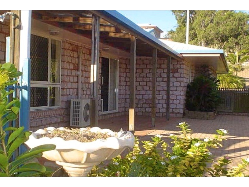 32 Larnach Street, Emu Park QLD 4710