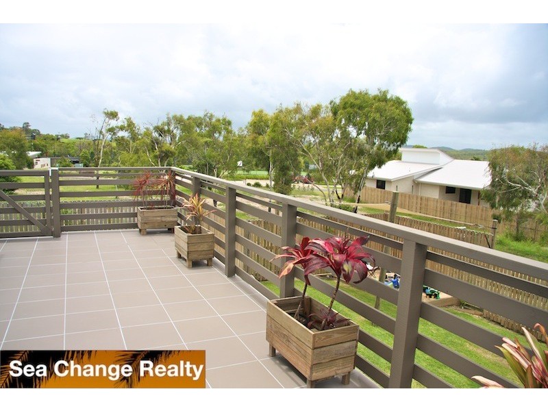5 Hideaway Road, Emu Park QLD 4710