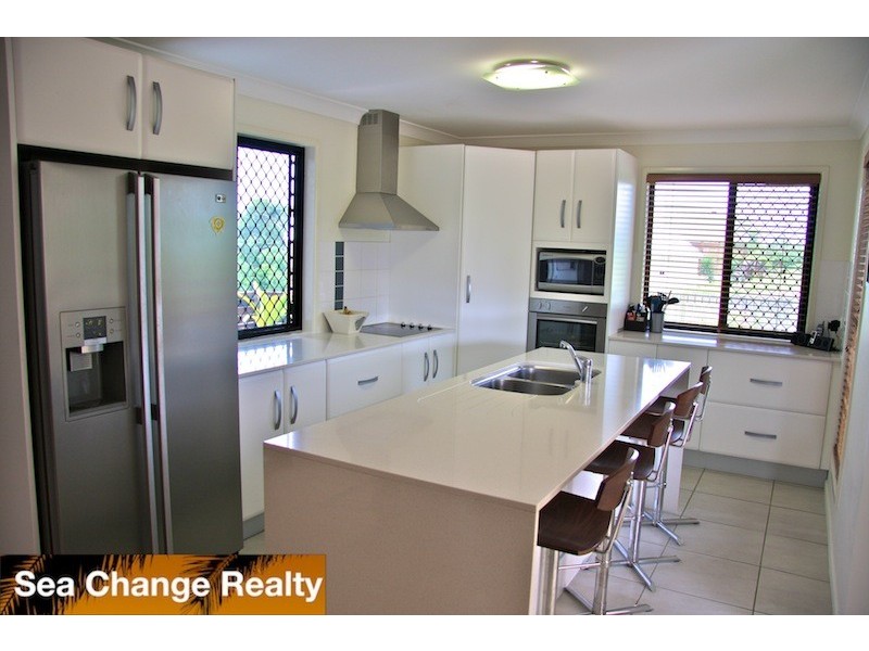 5 Hideaway Road, Emu Park QLD 4710