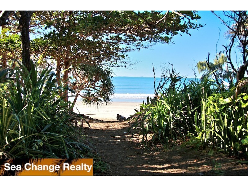 5 Hideaway Road, Emu Park QLD 4710