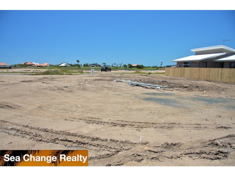 74 Amalfi Drive, Emu Park QLD 4710