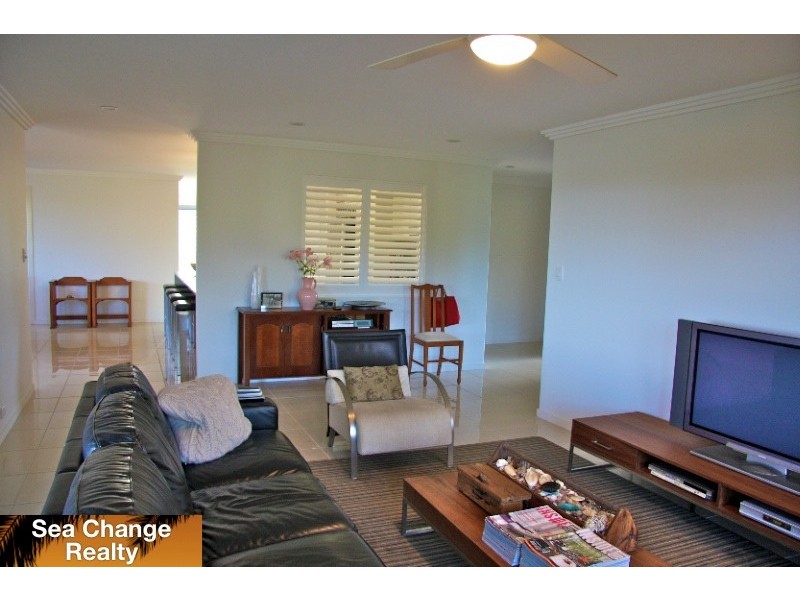 82 Larnach Street, Emu Park QLD 4710